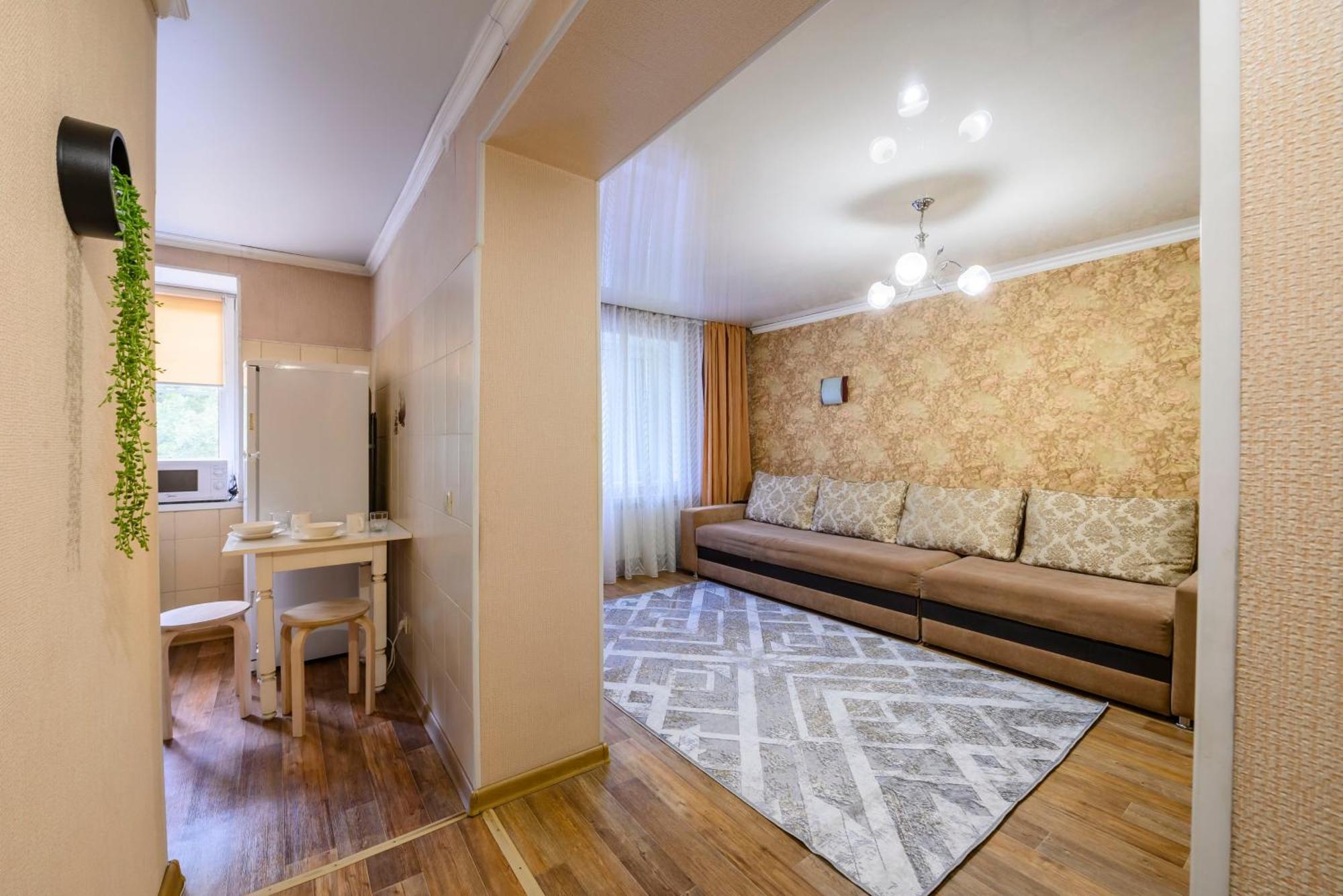408 Lighthouse - Traveler's Choice *